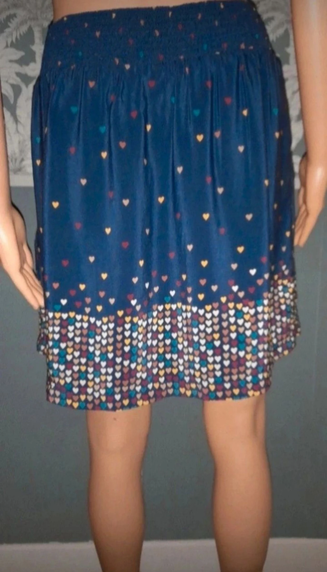Bel Air hearts skirt 100% silk size 1 – photo 6